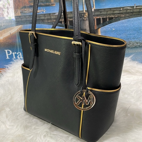 Michael Kors Tote - Picture 2 of 7